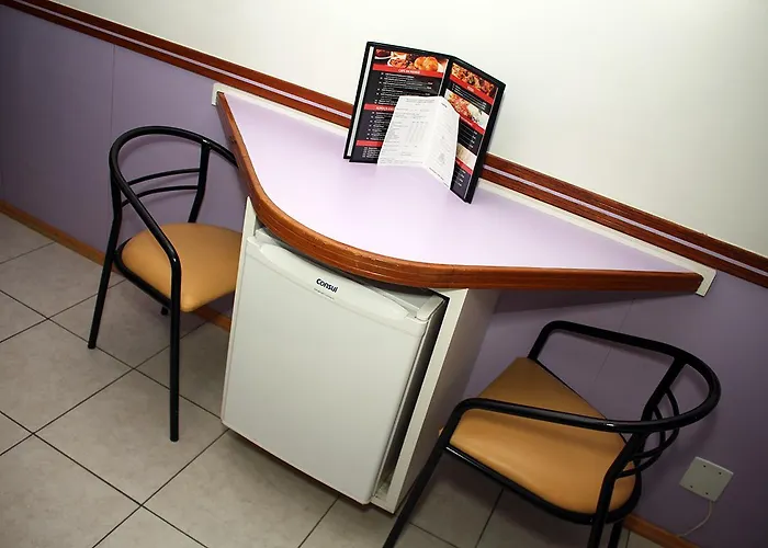 Elegance Motel (Adults Only)